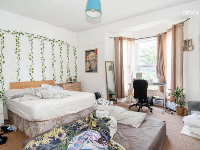 Maisonette for sale in Mount Wise