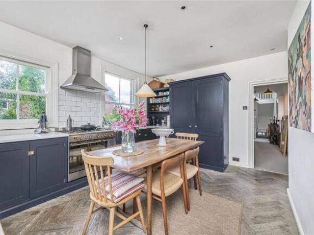 Maisonette for sale in Cat Hill