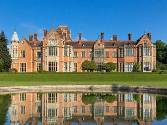 House for sale in Lyons, Greater London