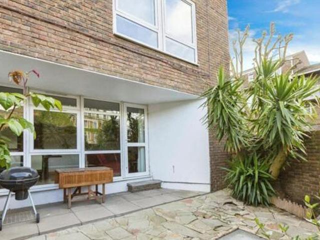 House for sale in City of London, Greater London