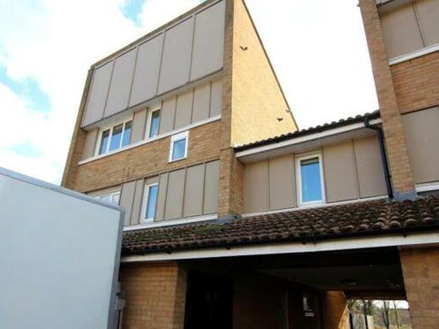 House for sale in Hampton Green, Cambridgeshire