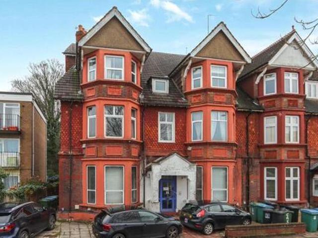 House for sale in Watford, Hertfordshire