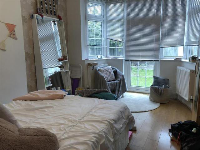 House for rent in Hendon, Greater London