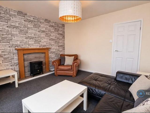 House for rent in Kirkstall, West Yorkshire