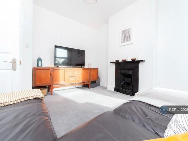 House for rent in London Borough of Merton, Collier's Wood