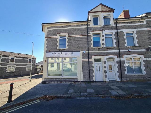 Flat for rent in Penarth Marina, Penarth