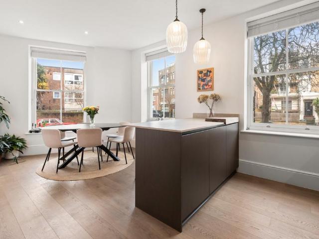 Flat for rent in Islington, Greater London