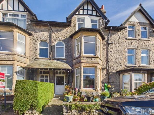 Flat for rent in Grange-Over-Sands, Westmorland and Furness