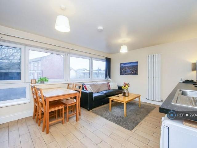 House for rent in Old Ford, Bow