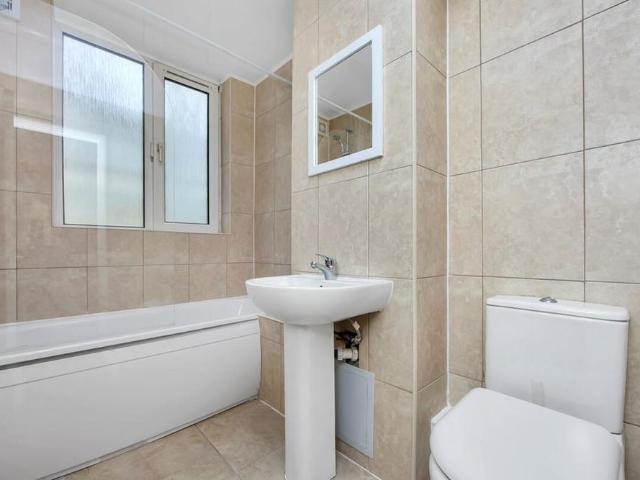 House for rent in Elephant and Castle, Greater London
