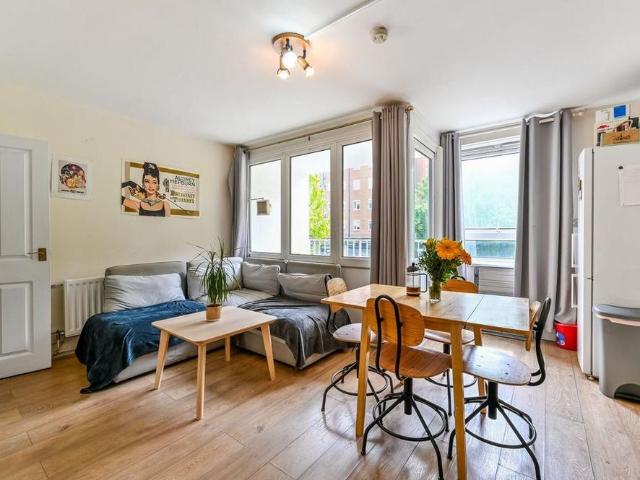 House for rent in Somers Town, Greater London