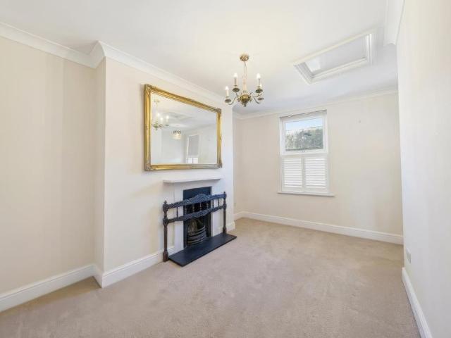 House for rent in West Cliff, Acol