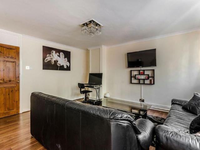 House for rent in Earl's Court, Greater London