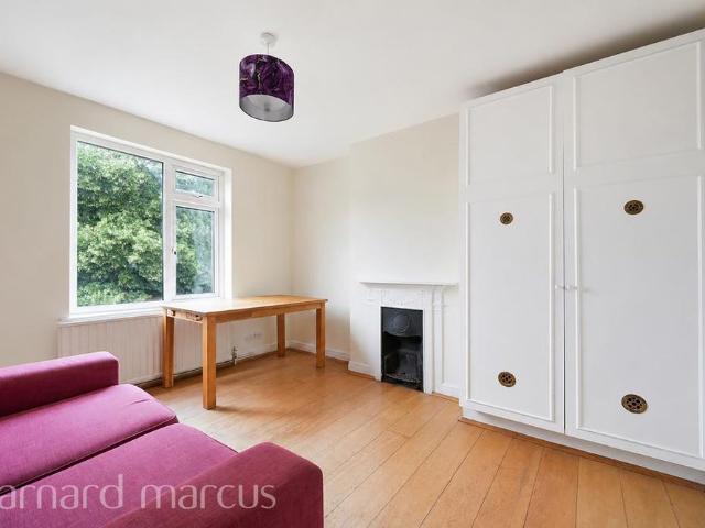 House for rent in London Borough of Merton, Mitcham