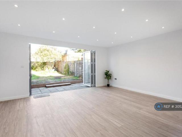 House for rent in Lower Clapton, Greater London