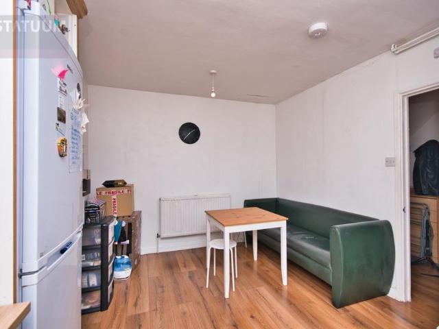 House for rent in Mile End, Greater London