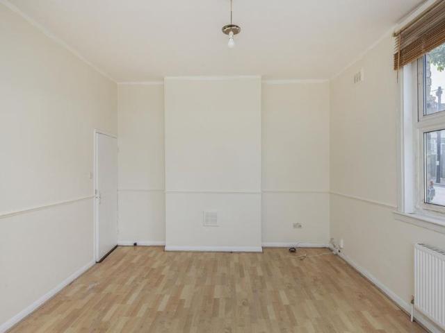 House for rent in West Norwood, Greater London