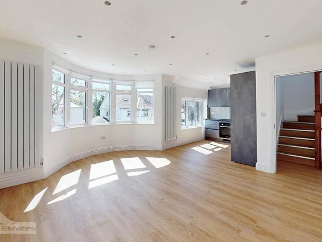 Flat for rent in Hendon Central, The Hyde