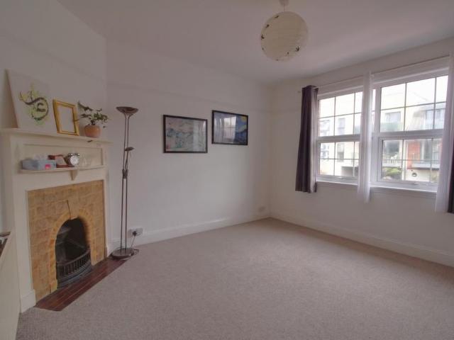 House for rent in Aldrington