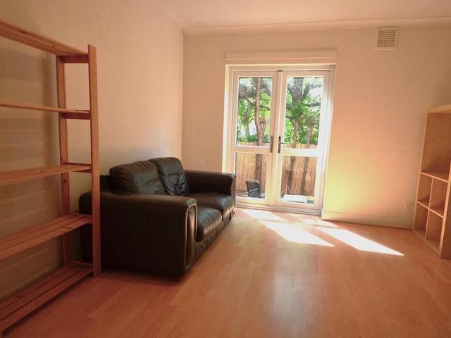 House for rent in Barnsbury, Greater London