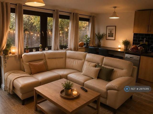 House for rent in Old Ford, Bow