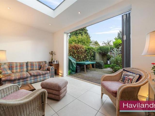 House for rent in Winchmore Hill, Edmonton