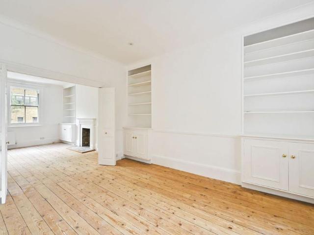 House for rent in Royal Borough of Kensington and Chelsea, Greater London