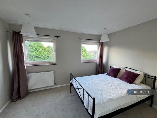 Flat for rent in Greater London