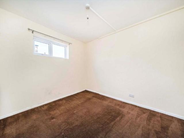 House for rent in Royal Borough of Kingston upon Thames, Greater London
