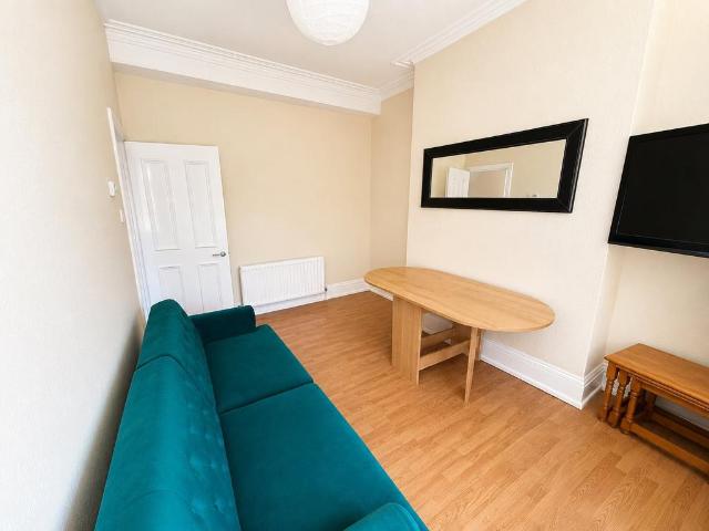 Flat for rent in Heaton, Tyne And Wear