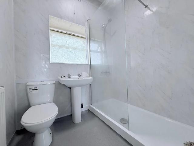 Apartment for rent in Clifton, City of Nottingham