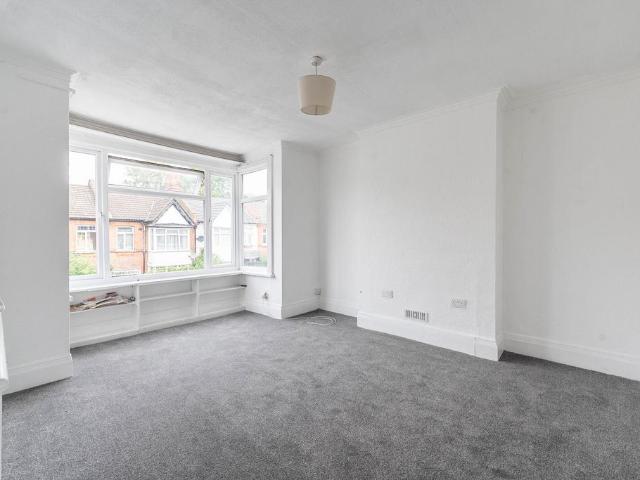 Flat for rent in Greater London
