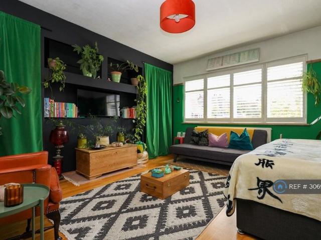 House for rent in London Borough of Haringey, Greater London
