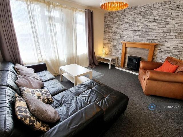 House for rent in Kirkstall, West Yorkshire