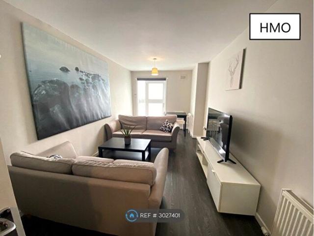 Apartment for rent in Hamiltonhill, Firhill