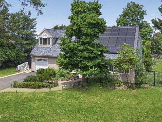 House for sale in Monmouth, New Jersey