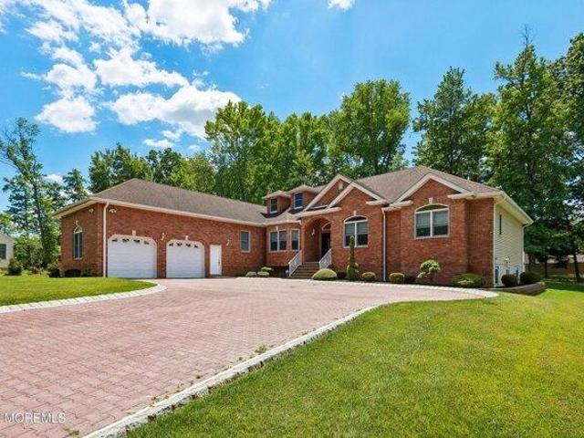 House for sale in Manalapan Township, Monmouth County