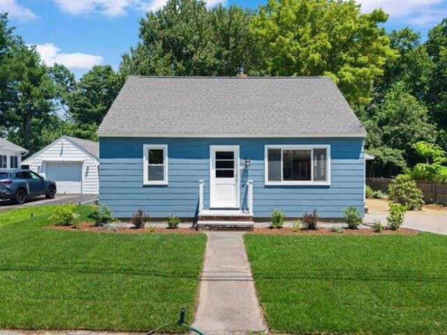 House for sale in New Hampshire