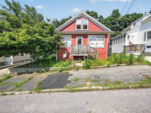 House for sale in New Hampshire