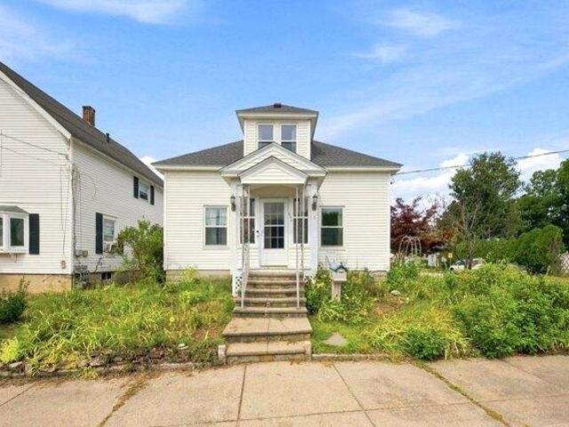 House for sale in New Hampshire
