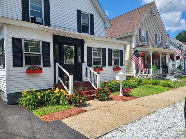 House for sale in New Hampshire