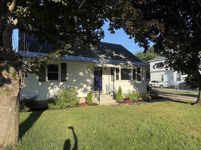 House for sale in New Hampshire