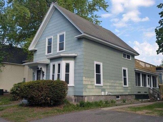 House for sale in New Hampshire