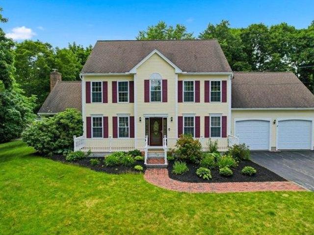 House for sale in New Hampshire