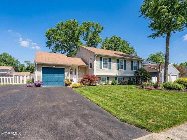 House for sale in Whiting, New Jersey