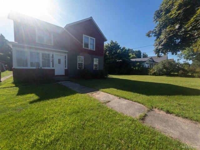 House for sale in Manistique, Michigan
