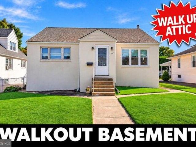 House for sale in Maple Shade, New Jersey