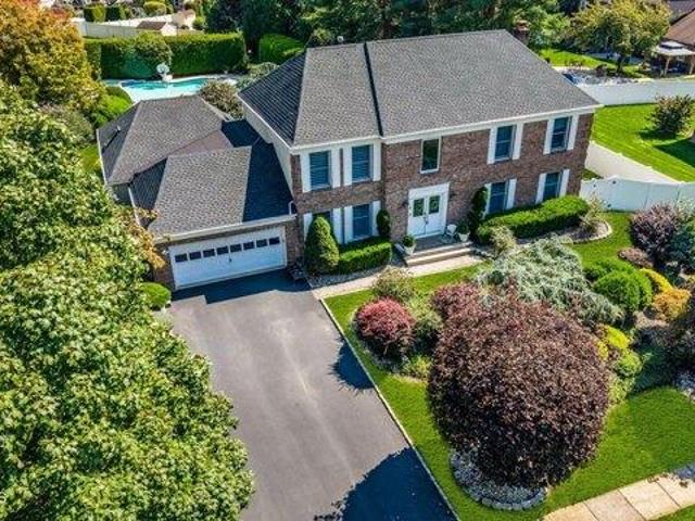 House for sale in Parc Chateau, Marlboro Township