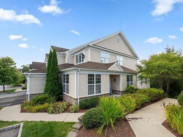Condo for sale in Marlborough, Massachusetts