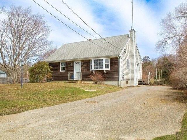 House for sale in Mattapoisett, Massachusetts